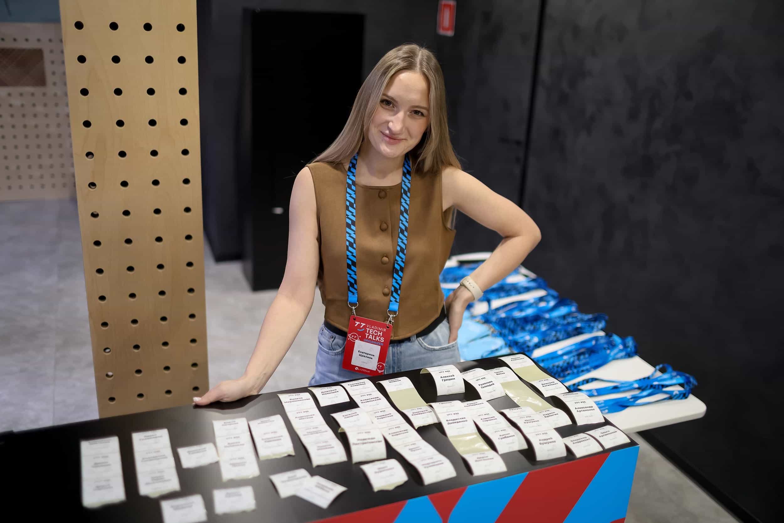 VTT 33 - Ekaterina at the enterance